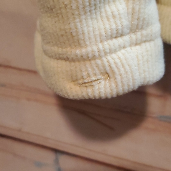 Patagonia Synchilla Creamy Yellow Jacket - Picture 10 of 11
